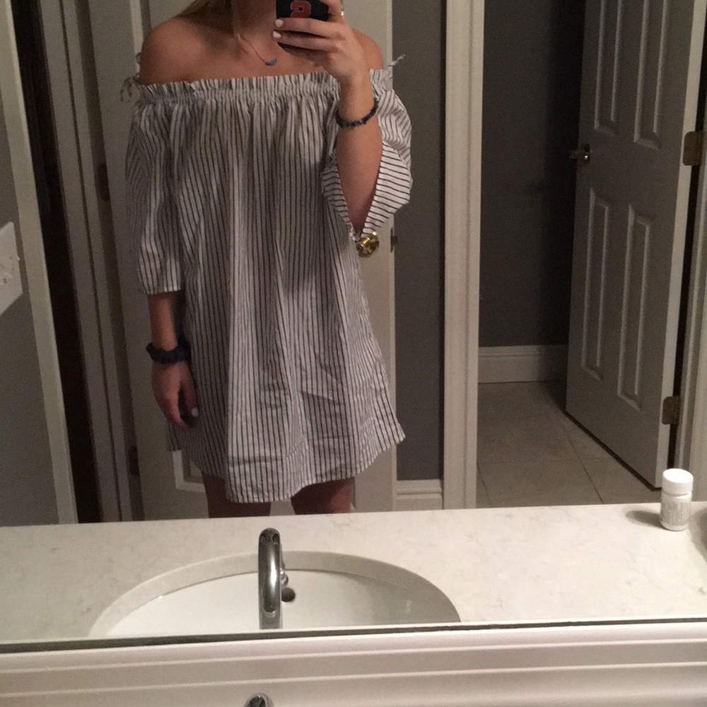 Forever 21 off the shoulder dress